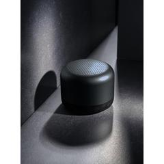 Vue Enceinte sans fil 5W en aluminium recyclé RCS Terra de couleur gris| Krokrodeal