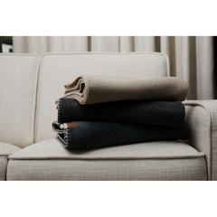 Vue VINGA Plaid en recyclée Bilton de couleur beige| Krokrodeal