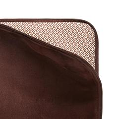 Vue VINGA pochette pour ordinateur Hunton de couleur marron| Krokrodeal
