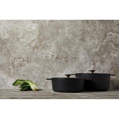 Vue Cocotte 26cm en fonte Ukiyo de couleur noir| Krokrodeal