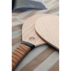 Vue Vinga Jeu de tennis sur la plage Colos de couleur marron| Krokrodeal