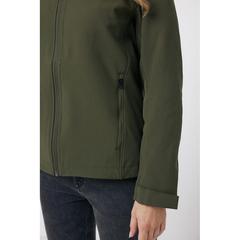 Vue Veste femme soft shell en polyester recyclé Iqoniq Makalu de couleur vert| Krokrodeal