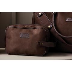 Vue VINGA Trousse de toilette Hunton de couleur marron| Krokrodeal