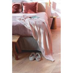 Vue Serviette 4 Saisons Ukiyo Hisako AWARE™ Made in Europe de couleur rose| Krokrodeal