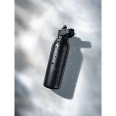 Vue Bouteille d'eau 500ml fliptop en acier RCS Avira Ara de couleur noir| Krokrodeal
