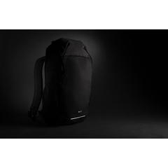 Vue Sac à dos Swiss Peak en rPET AWARE™ de couleur noir| Krokrodeal