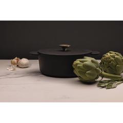 Vue Cocotte 23cm en fonte Ukiyo de couleur noir| Krokrodeal