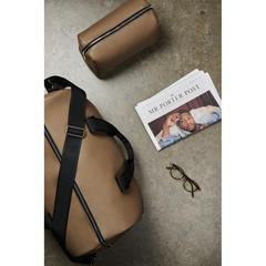 Vue VINGA Sac week-end en PU recyclé RCS Bermond de couleur marron| Krokrodeal