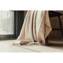 Vue VINGA Plaid Lenox de couleur marron| Krokrodeal