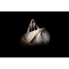 Vue Sac de sport en toile recyclée et non teintée Impact AWARE™ de couleur blanc| Krokrodeal