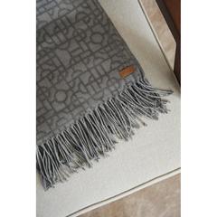 Vue VINGA Couverture Verso de couleur gris| Krokrodeal