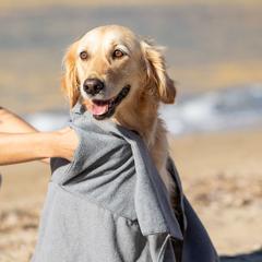 Vue générale Serviette Animaux de Compagnie Yelyn | Krokrodeal