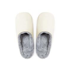 Vue Pantoufles Coulter de couleur beige| Krokrodeal