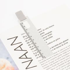 Vue générale Règle Marque Pages Loiza | Krokrodeal