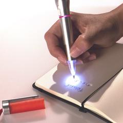 Vue générale Stylo Lampe Mustap | Krokrodeal