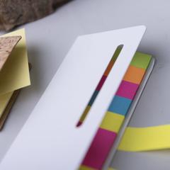 Vue Bloc Notes Karlen de couleur blanc| Krokrodeal