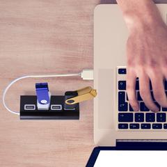 Vue générale Port USB Weeper | Krokrodeal