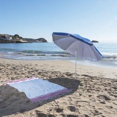 Vue Parasol Sandok de couleur bleu| Krokrodeal