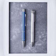 Vue Stylo Beikmon de couleur gris| Krokrodeal