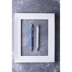 Vue Stylo Beikmon de couleur gris| Krokrodeal